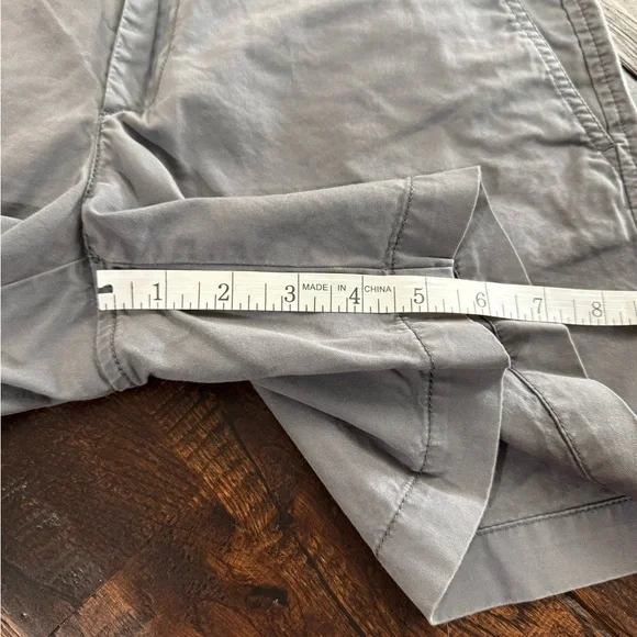 Ann Taylor LOFT Gray Casual Shorts Size 2 - Picture 11 of 15
